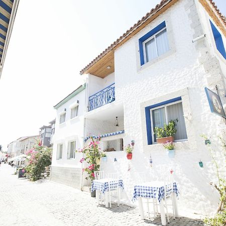 Ala Baykus Acomodação com café da manhã Alacati Exterior foto